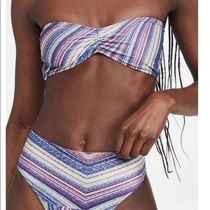 Bikini (top and bottom)